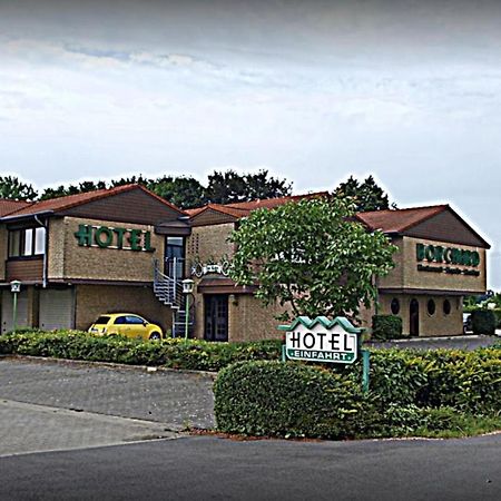 לובקה Hotel Restaurant Borchard מראה חיצוני תמונה